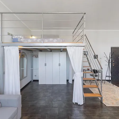 Apartment Accogliente Loft Di Design In Bovisa